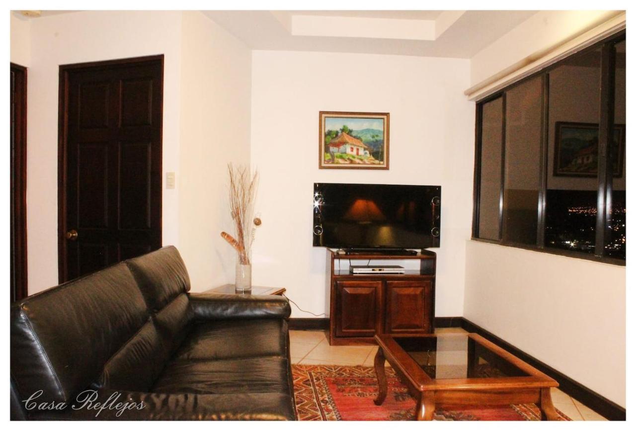 Casa Reflejos City Viewサンホセ エクステリア 写真